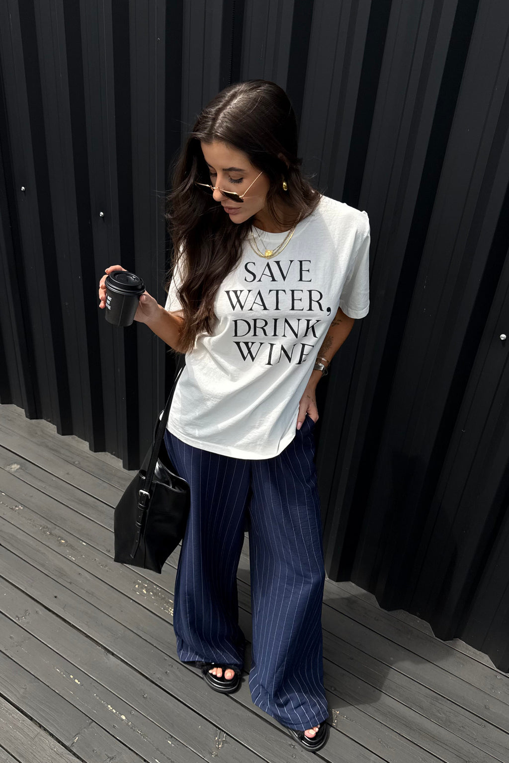 CALÇA PANTALONA LIA RISCA DE GIZ AZUL MARINHO