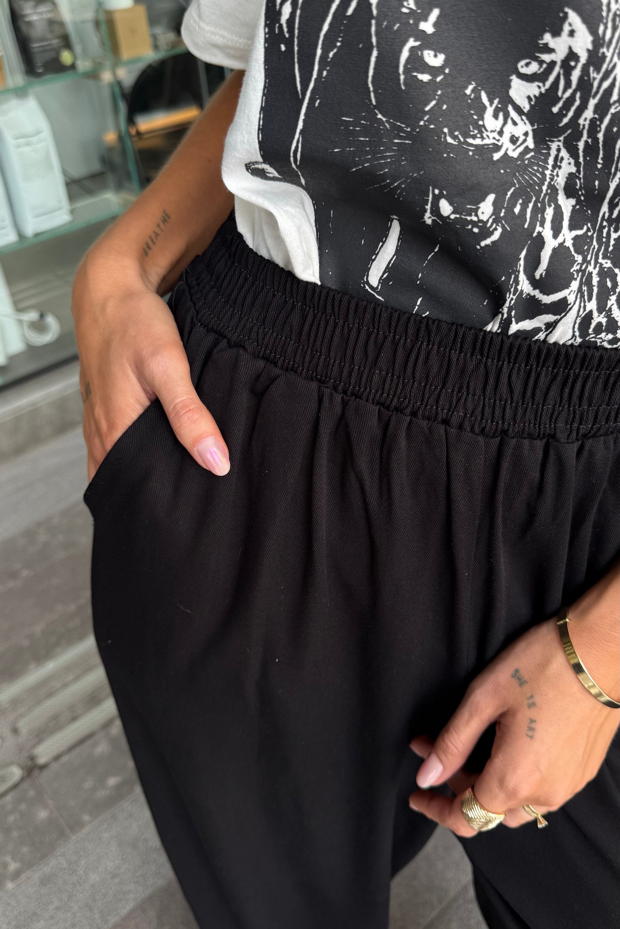 CALÇA PANTALONA PRETA