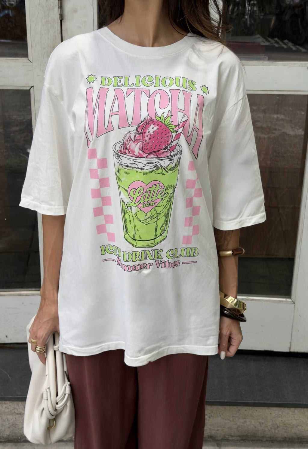 T-SHIRT OVERSIZED DELICIOUS MATCHA OFF WHITE