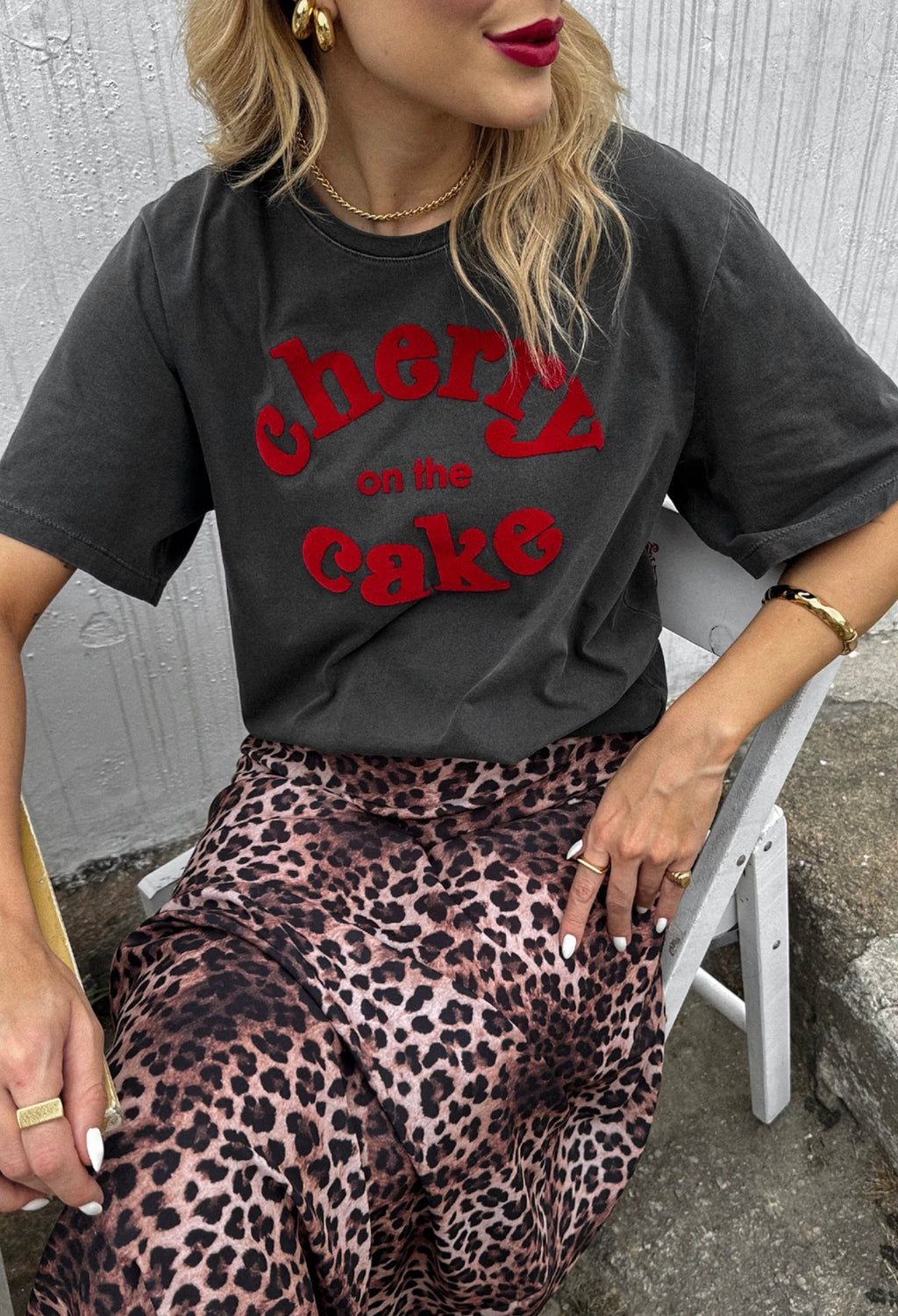 T-SHIRT ESTONADA CHERRY CAKE (COM FLOCADO) CHUMBO