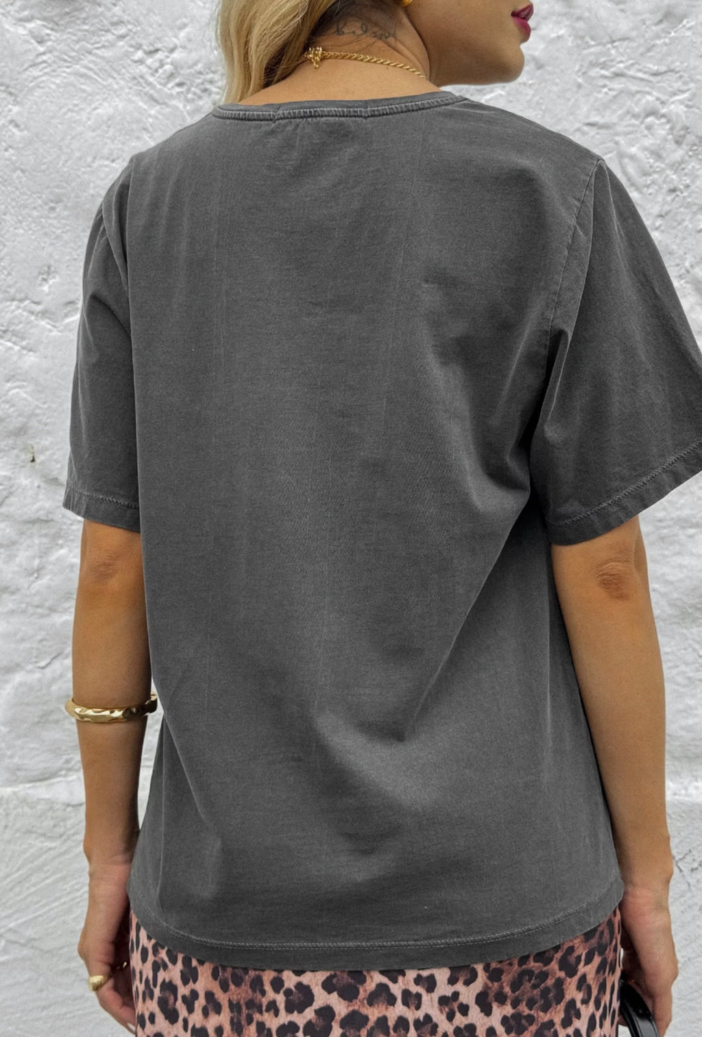 T-SHIRT ESTONADA CHERRY CAKE (COM FLOCADO) CHUMBO