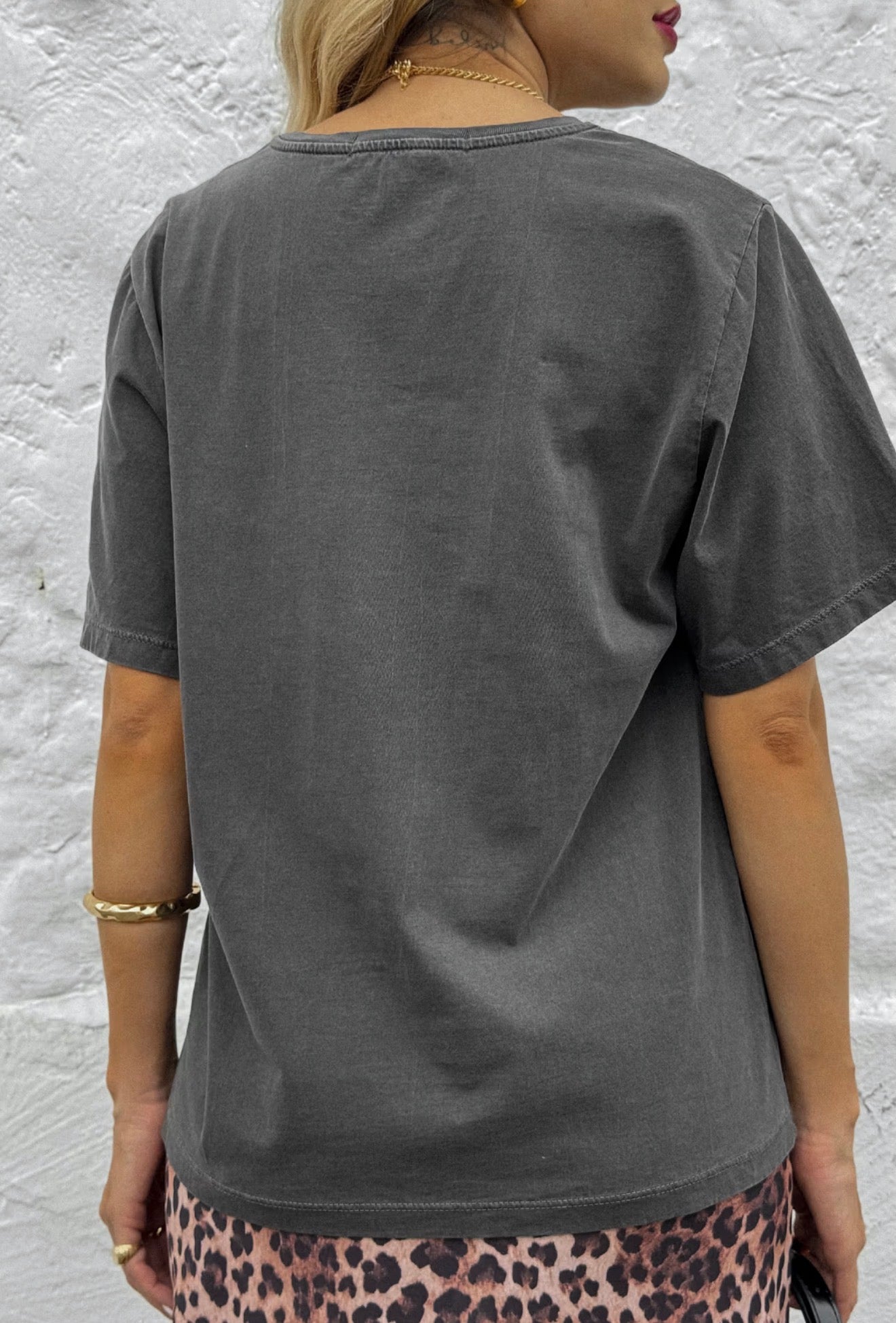 T-SHIRT ESTONADA CHERRY CAKE (COM FLOCADO) CHUMBO