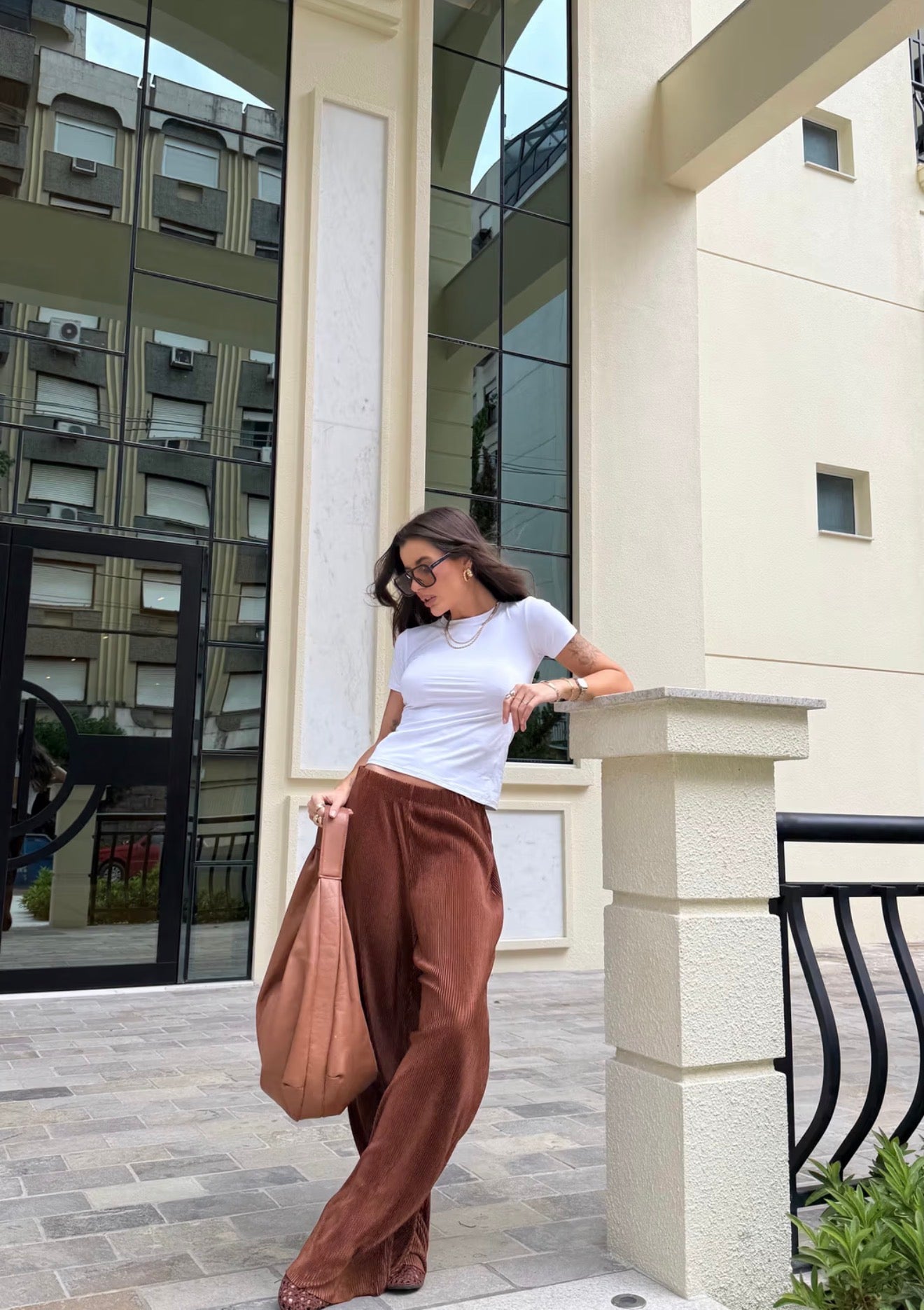 CALÇA PANTALONA PLISSADA CLAIRE MARROM TRUFADO